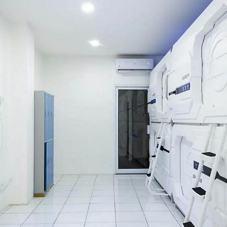 Reddoorz Hostel Near Taman Puring Jakarta Eksteriør bilde