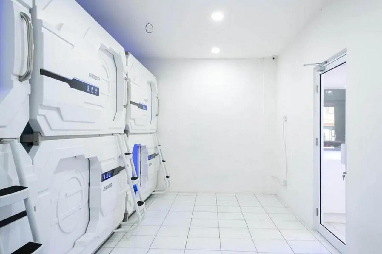 Reddoorz Hostel Near Taman Puring Jakarta Eksteriør bilde