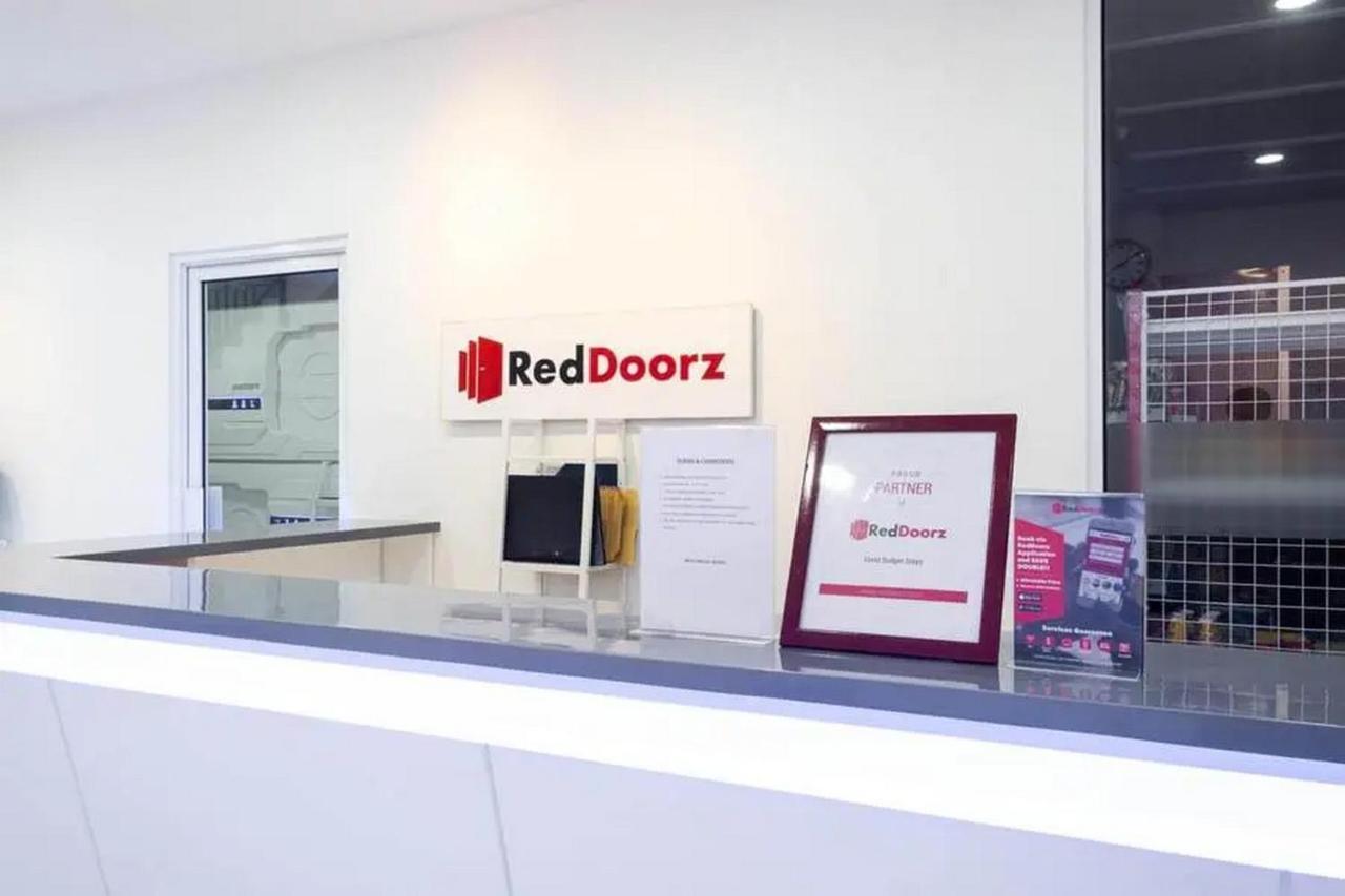 Reddoorz Hostel Near Taman Puring Jakarta Eksteriør bilde